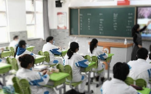 新学期开学宣传标语